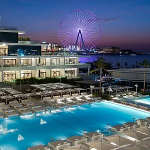 Five Luxe Отель